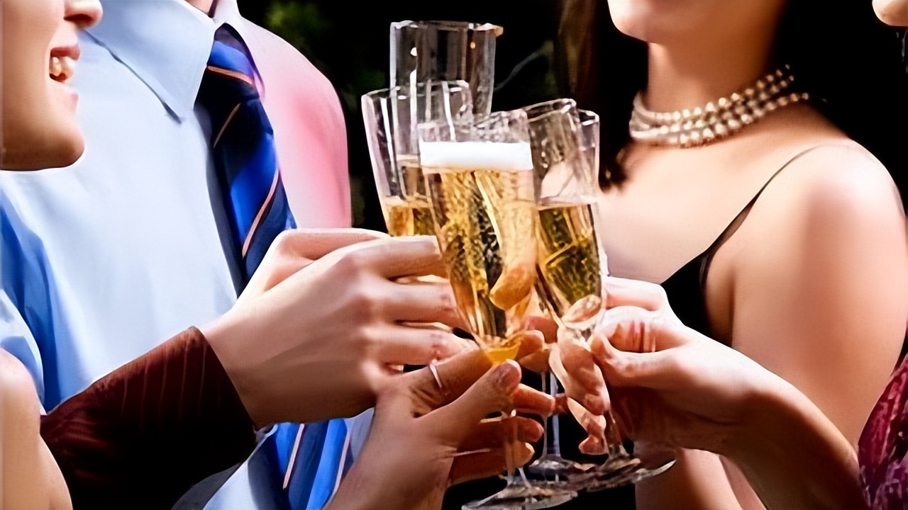 对老年人营养价值最高的食物,中老年人熬夜吃什么营养品