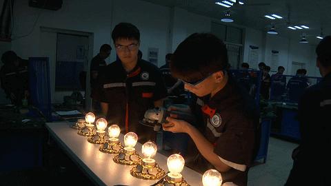 从中职逆袭,职校就业新趋势