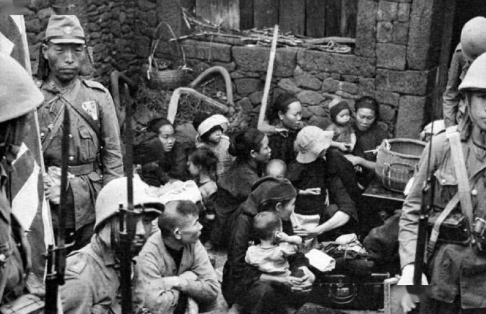 律师为冈村宁次做无罪辩护,为冈村宁次辩护三个律师