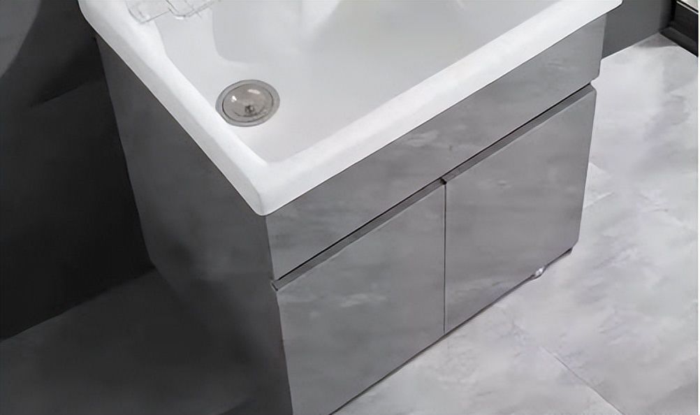 如何装修卫生间最好,如何装修卫生间拉槽