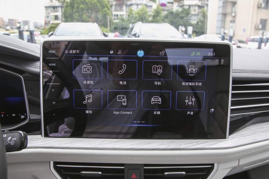 日产轩逸1.6和大众宝来1.5哪个好,开过轩逸再开大众感受