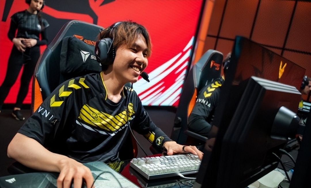 亚运会英雄联盟正赛赛程,18年亚运会英雄联盟5个首发是谁