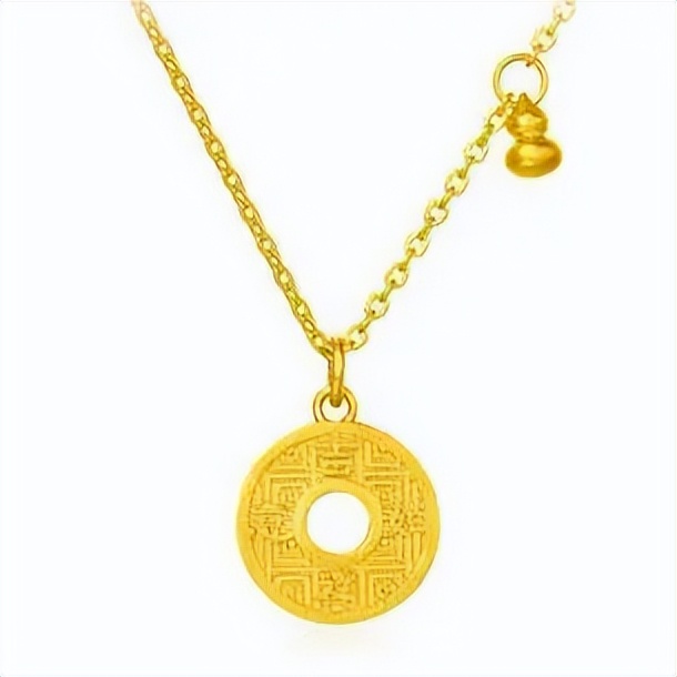 出门怎样带东西方便不拿行李箱,过年出门带什么样的首饰