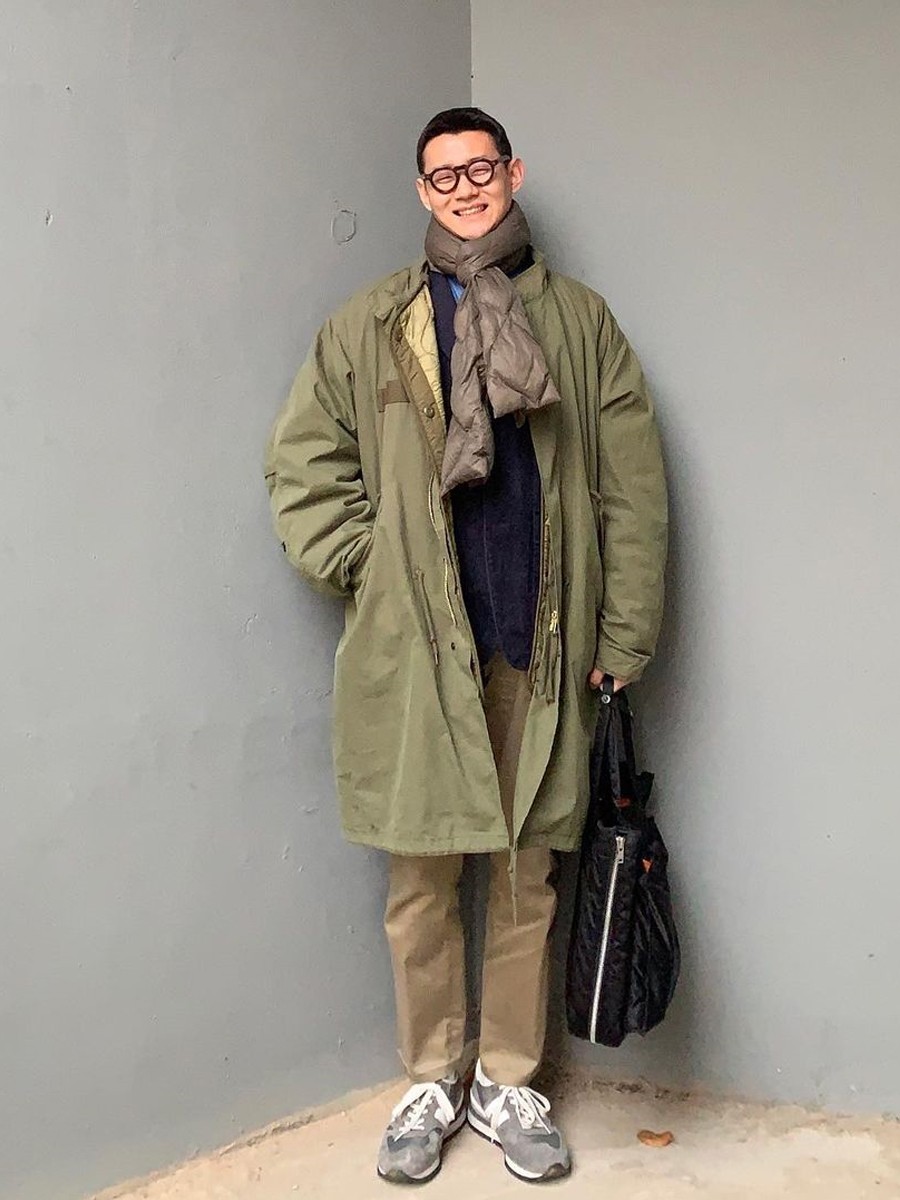 男士穿衣打扮小妙招,男士穿衣怎样显年轻