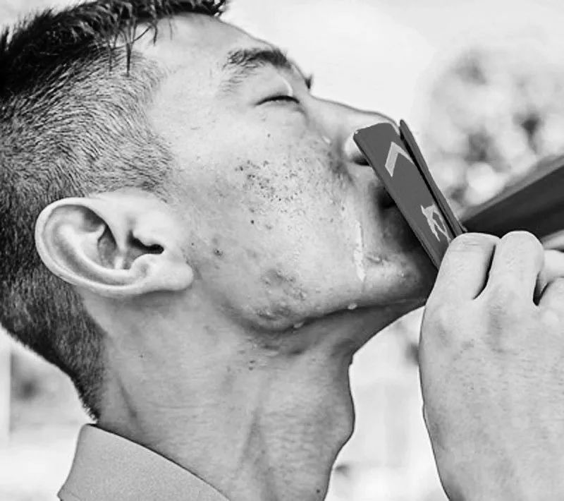 我的老班长完整版,我的老班长歌曲