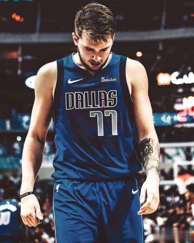 小小的身躯蕴藏着大大的力量,特雷杨感人瞬间