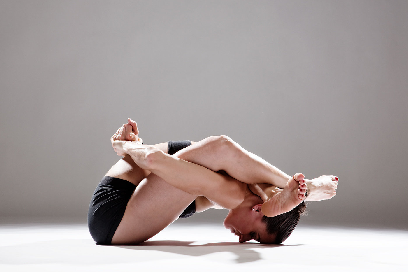 仰卧龟式瑜伽技巧,瑜伽龟式练习的是髋吗