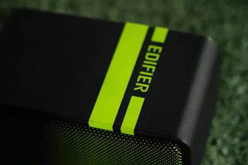 m230棕木纹对比绿魔黑音质,m230黑色