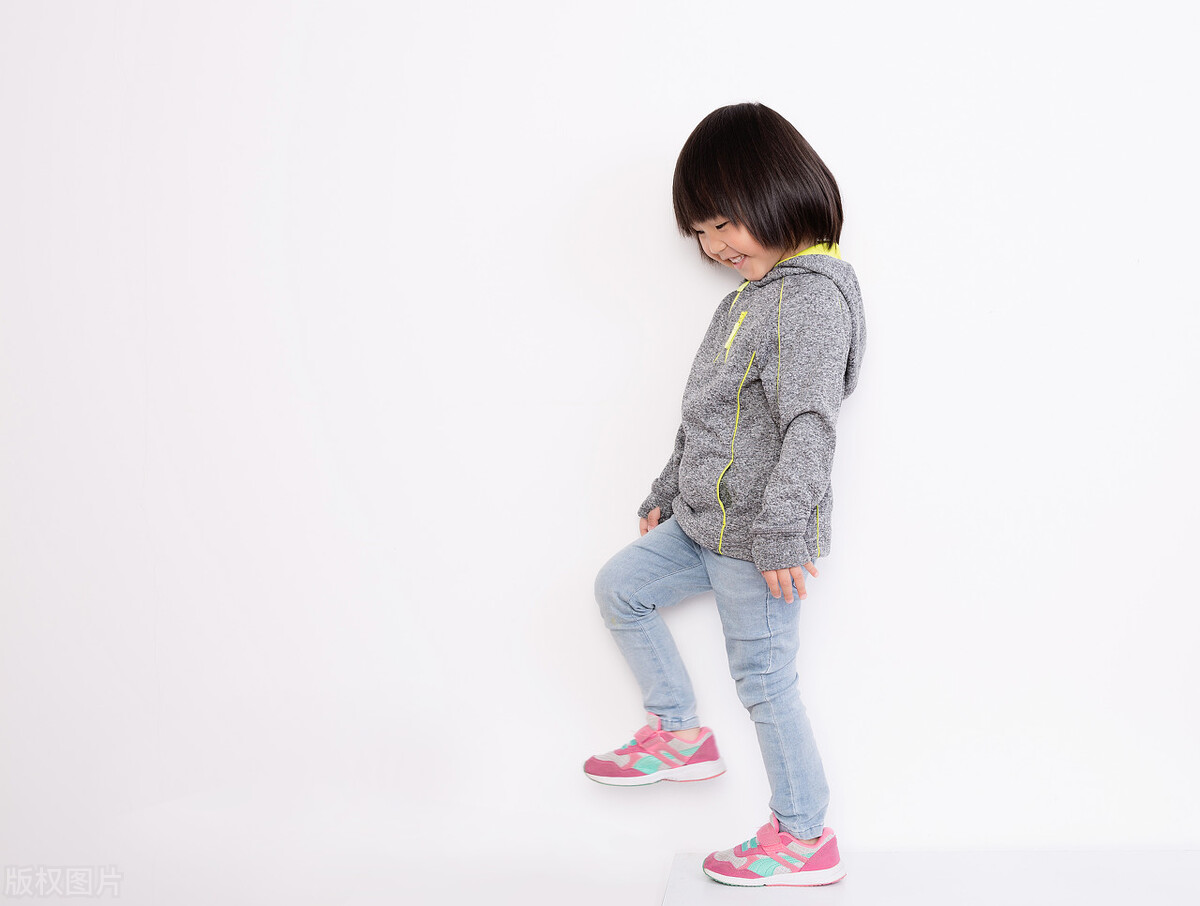 为什么医生总是头疼脚痛,医生为什么要扎两针