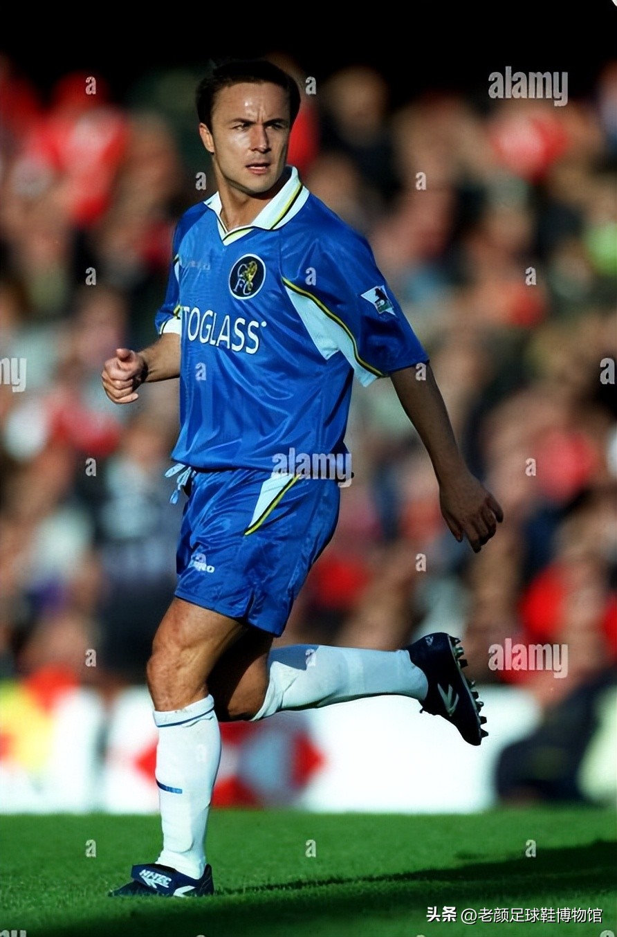 英国足坛四位顶级球星代言的超冷门球鞋，国内球迷可能从来没见过