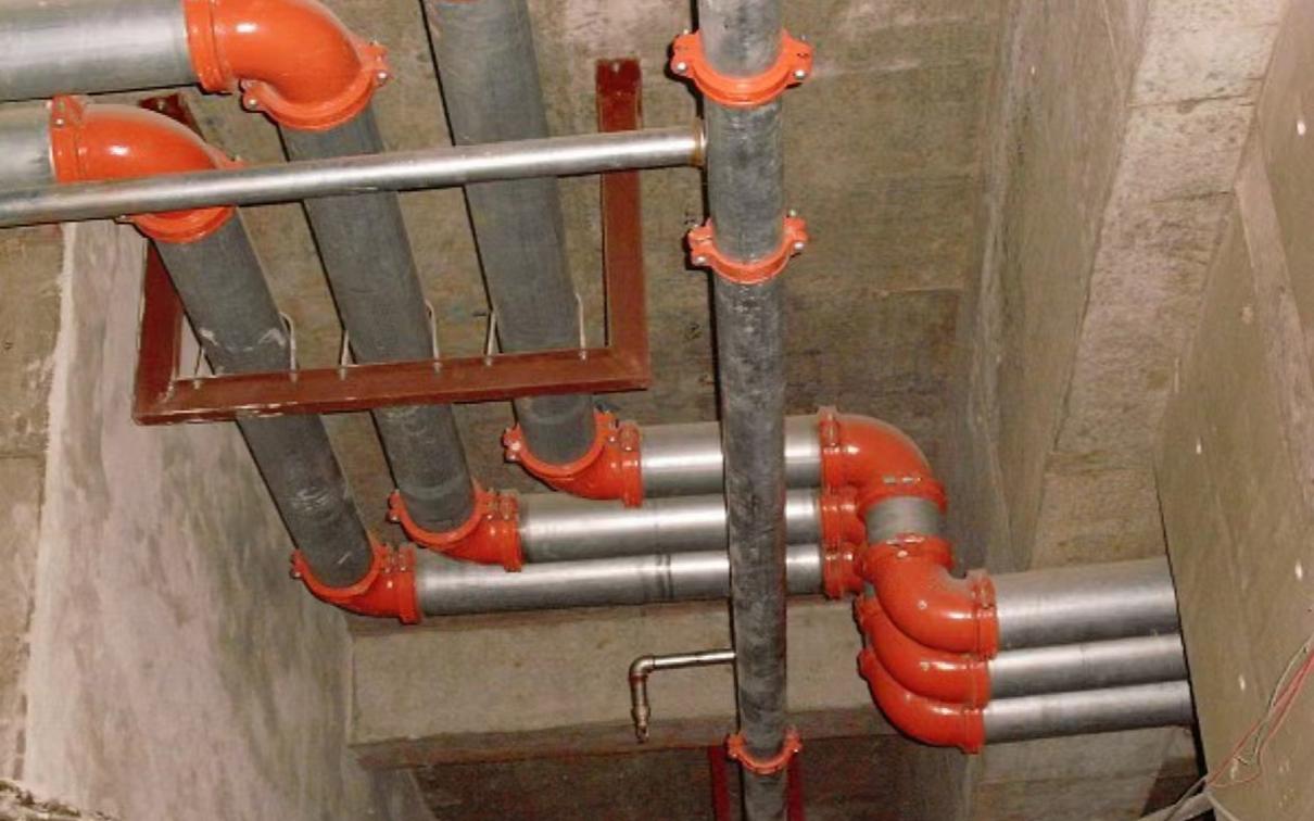 什么是沟槽式管道连接,管道沟槽式连接与法兰连接的区别