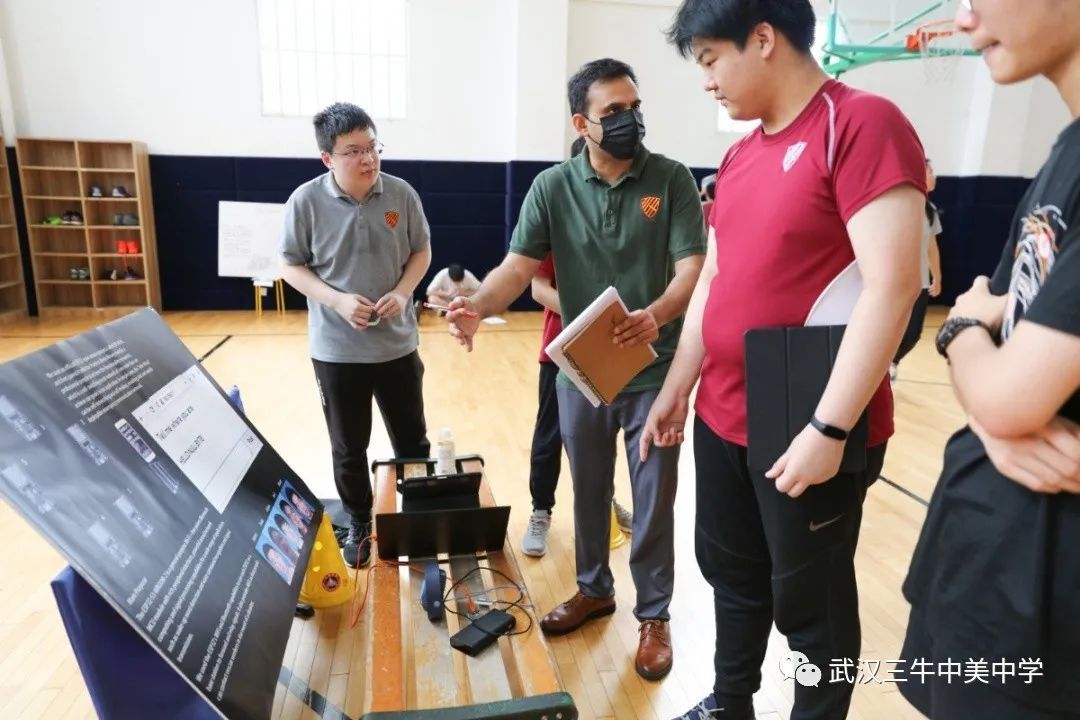 记录毕业典礼的快乐时光,学校毕业典礼上的那些事