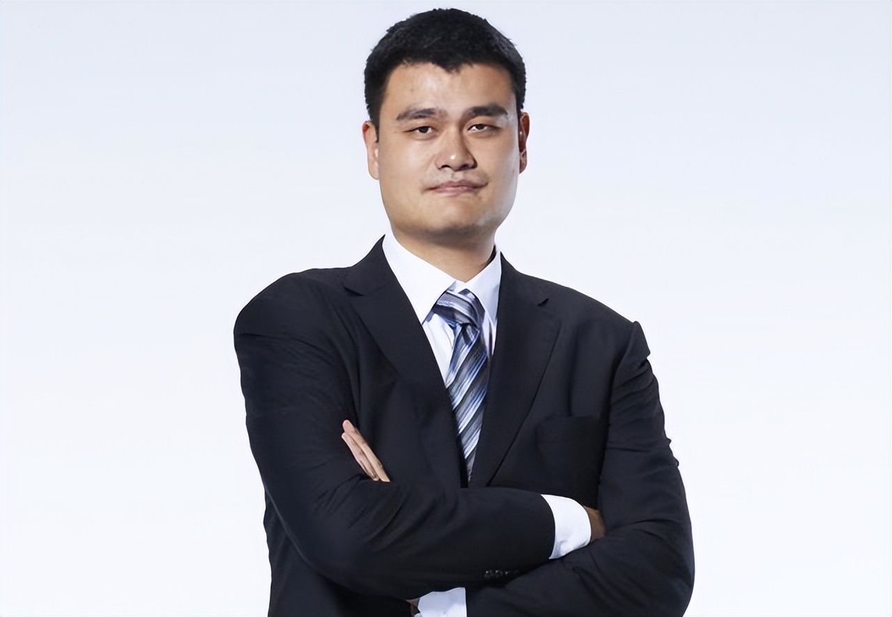 前国脚谢晖现状,前国脚谢晖喜获千金