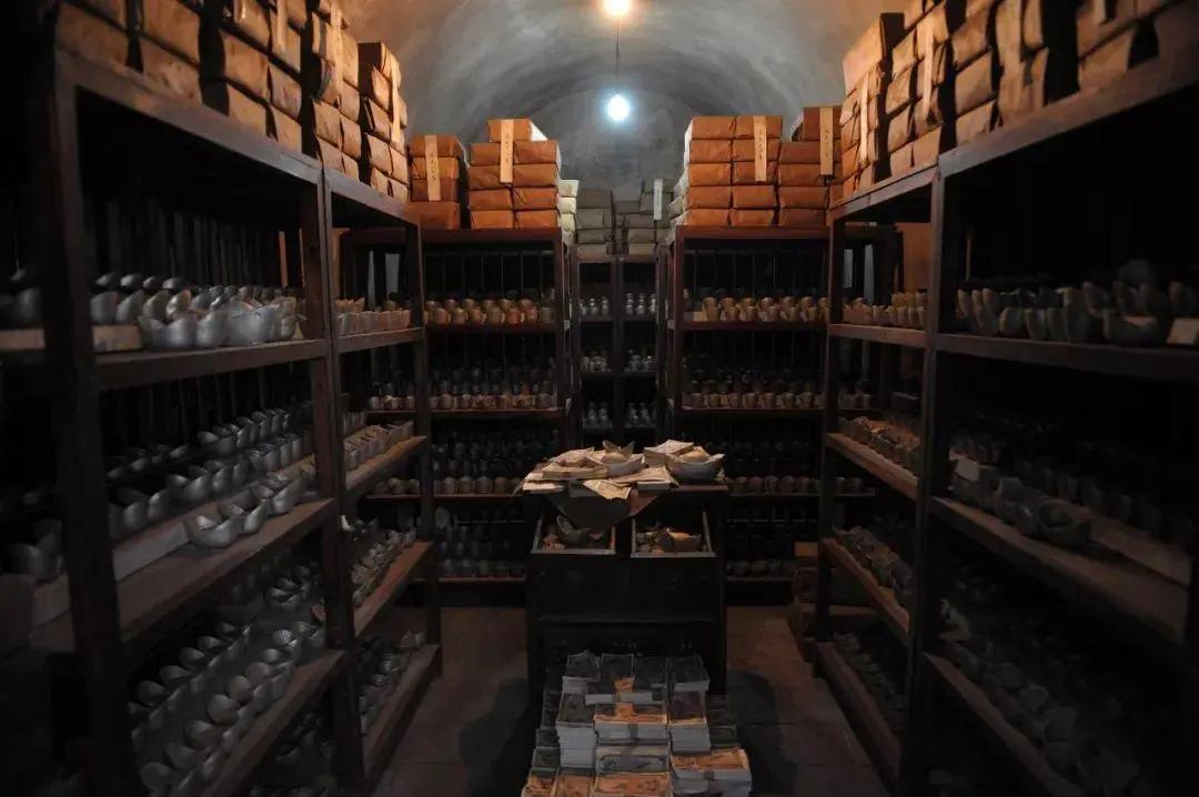 1935白银危机,1929金融大崩盘纪录片