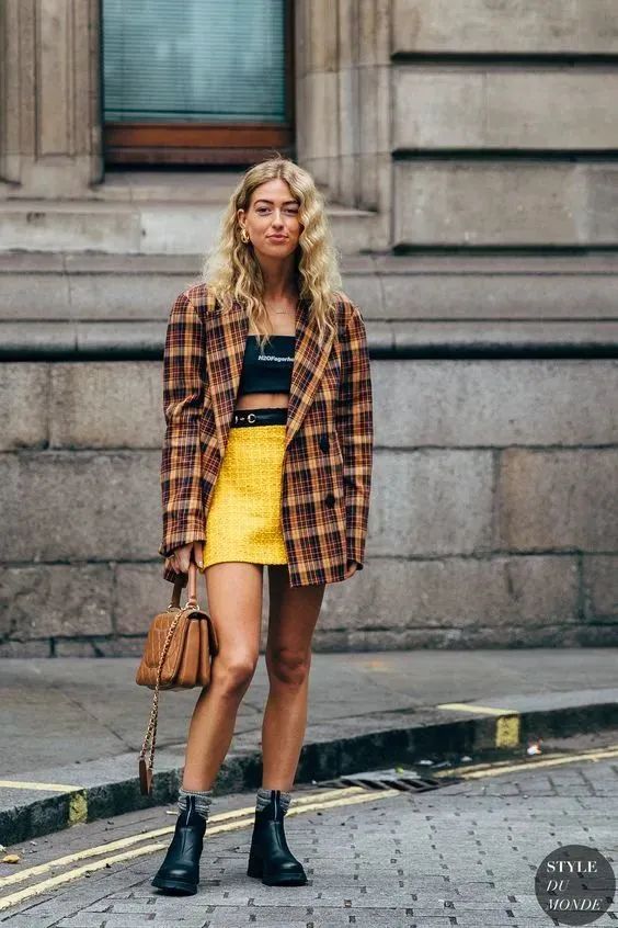 2022年潘通秋冬流行色,潘通2022流行色怎么调