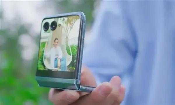 折叠屏pk苹果,折叠屏技术领先苹果