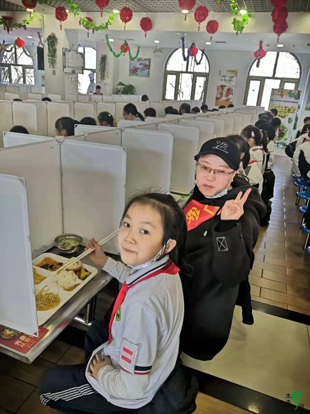 生态城小外小学部好吗,滨海小外小学食堂