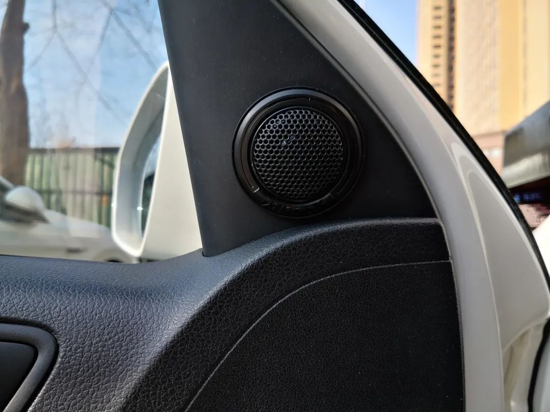 18款桑塔纳升级音响,18款桑塔纳原车6喇叭音响改装