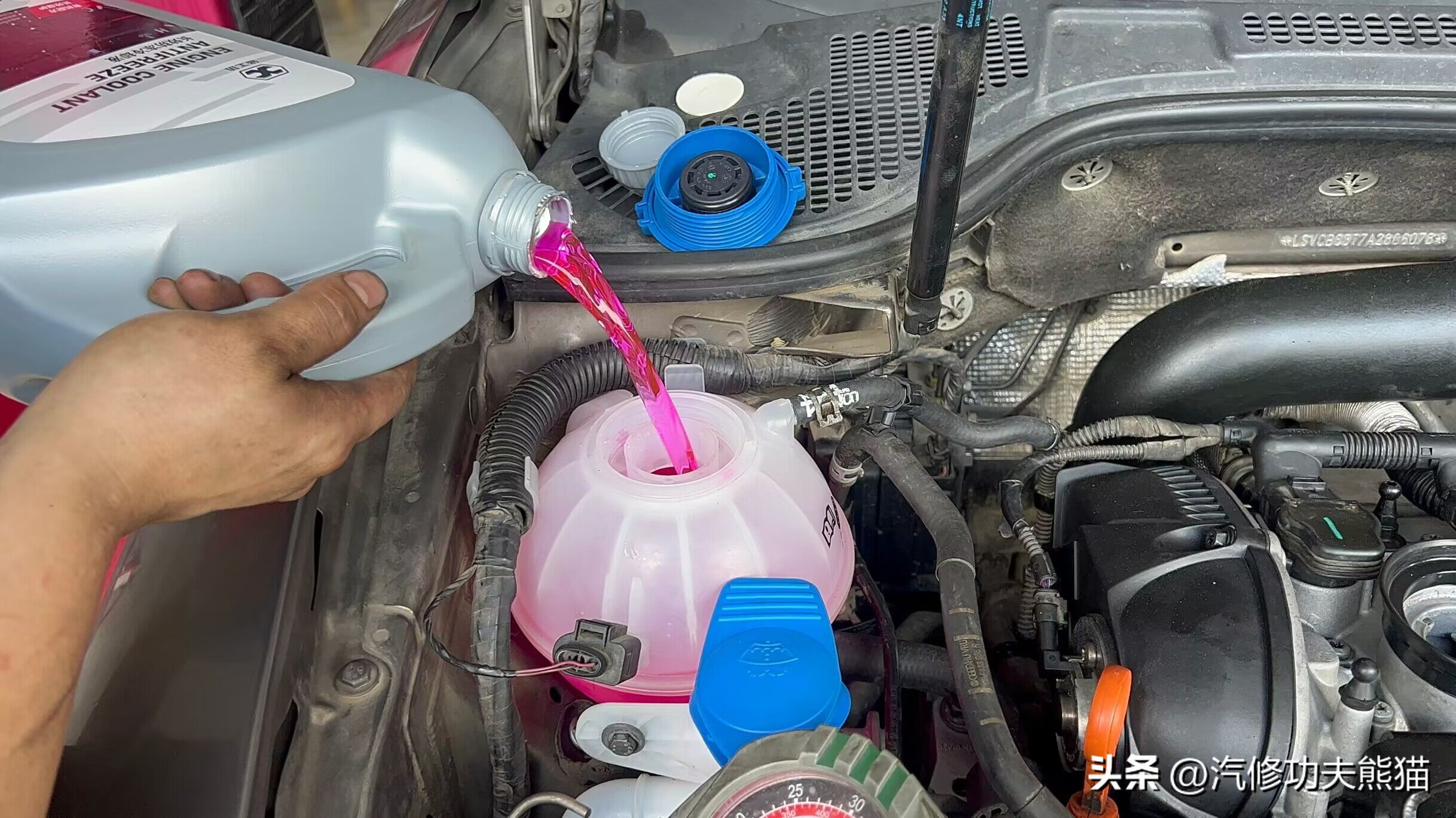 武汉小轿车烧机油处理办法,老款斯柯达烧机油解决方案