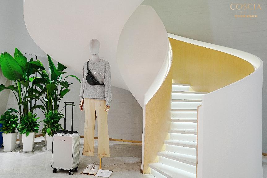 COSCIA蒄莎泰州旗舰店开业，打造地标级时尚买手制潮奢百货