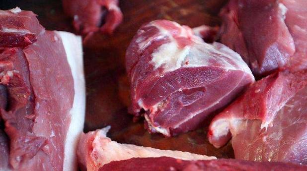 尸体药水泡海鲜，“色素”鸡蛋再现，315未曝光的菜场内幕太吓人