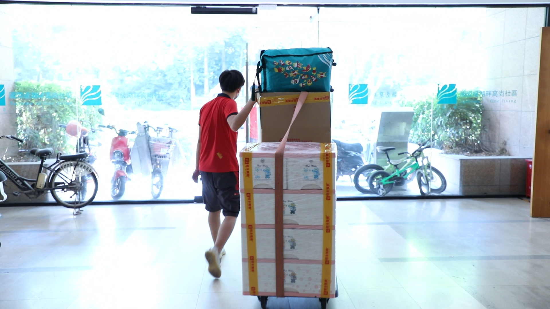 跨省搬家如何最简单划算,跨省搬家物流和搬家公司哪个合适