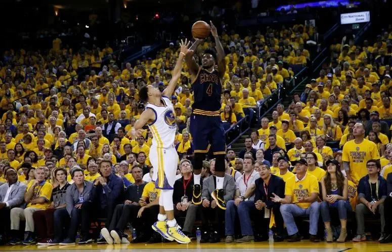 nba十大控卫第一名欧文,nba十大过人欧文库里