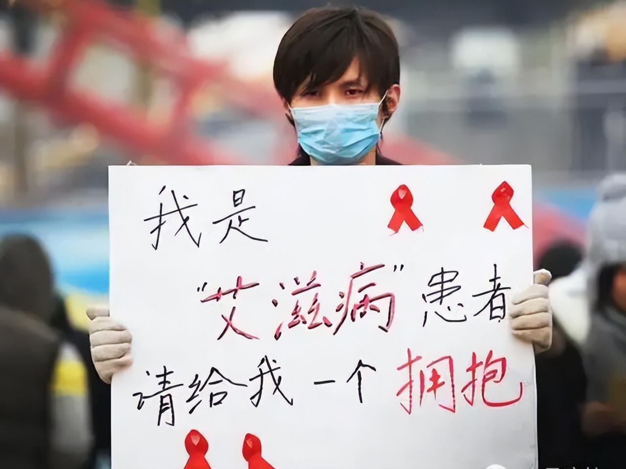 蚊子吸的血会传染艾滋病吗,蚊子叮咬艾滋病人后再叮咬正常人