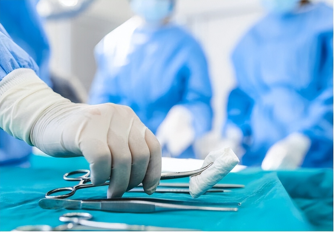 外阴肥大有必要手术吗,外阴肥大需不需要做手术