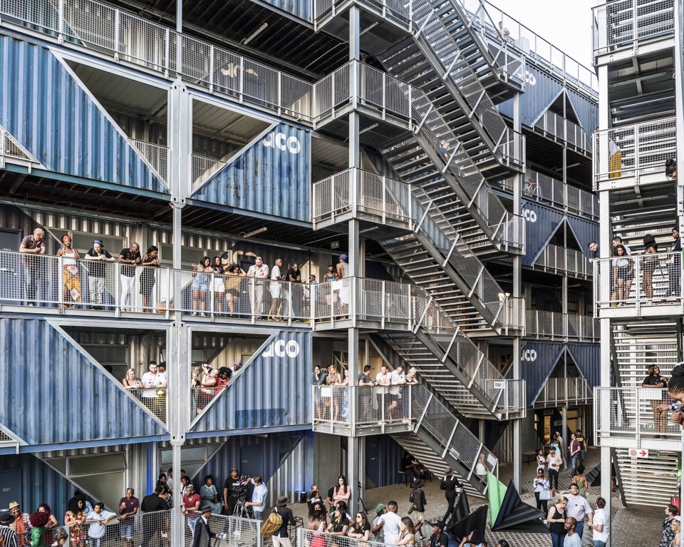 南非开普敦住宅设计,集装箱公寓建造