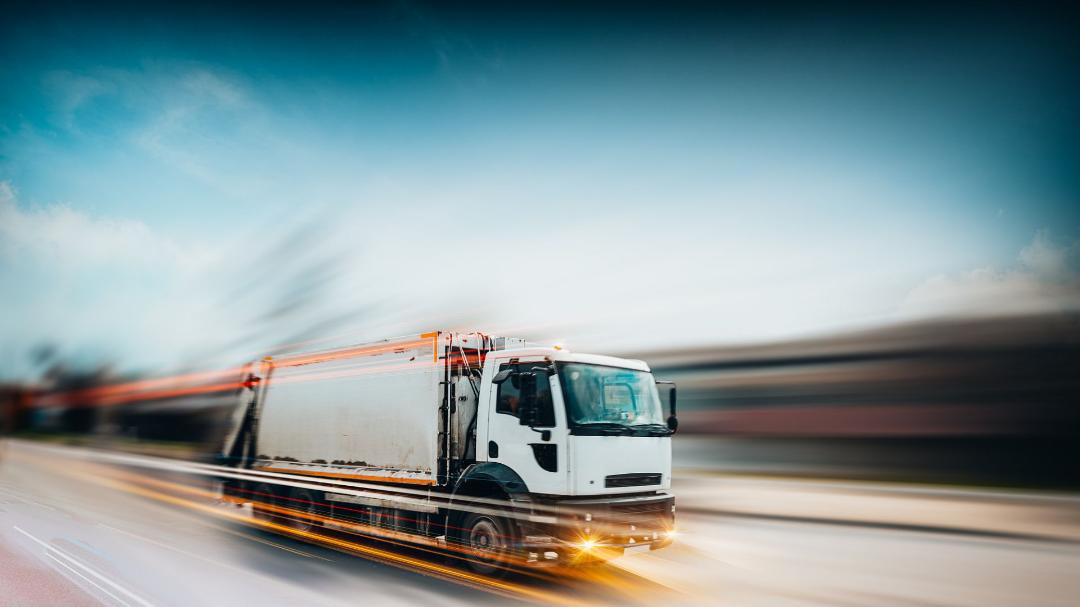 餐饮行业分析连锁餐饮加盟投资,餐饮加盟行业现在前景如何