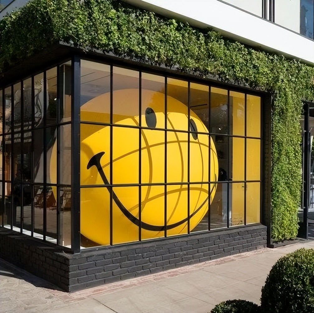 很有高级感的店招,35平店面设计