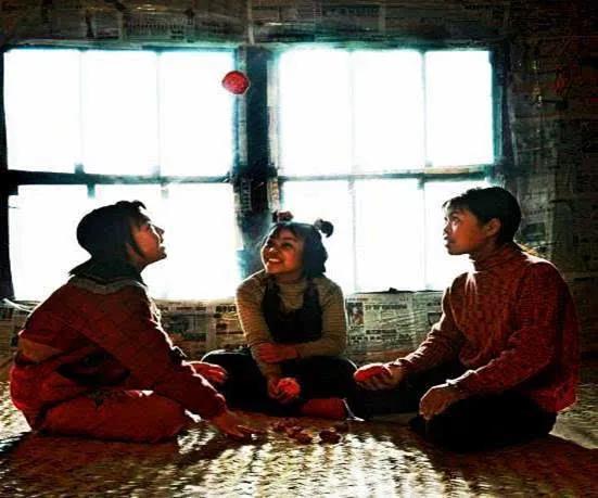 三十年的朋友大庆在童年时就是我们的楷模，原因不是因为他帅