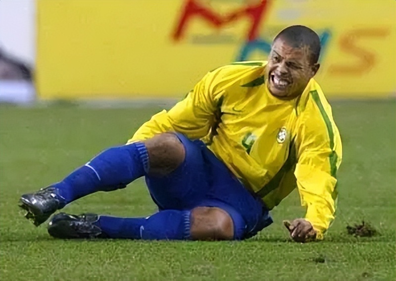 罗纳尔多成长纪实,罗纳尔多风流浪子