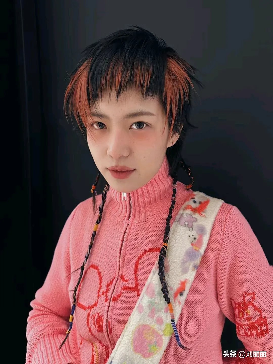 女士发型2020刘海,适合秋冬剪的发型