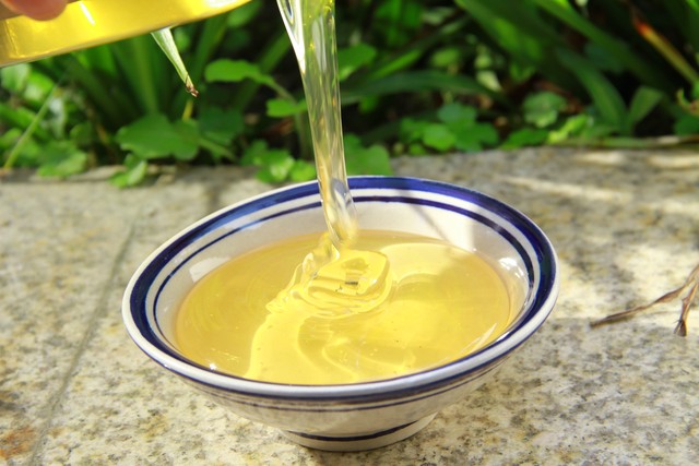 二阳咳嗽需要先止咳吗,新冠二阳后咳嗽喝什么止咳糖浆