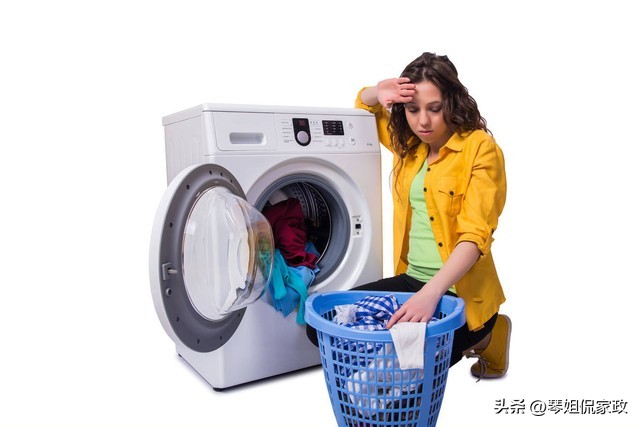 想办个身份证年纪改小一点可以吗,为了好找工作把身份证年龄改小了