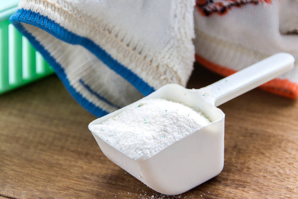 “万里大造林”*相贵陈**：曾花182万买手机靓号，为何最后锒铛入狱