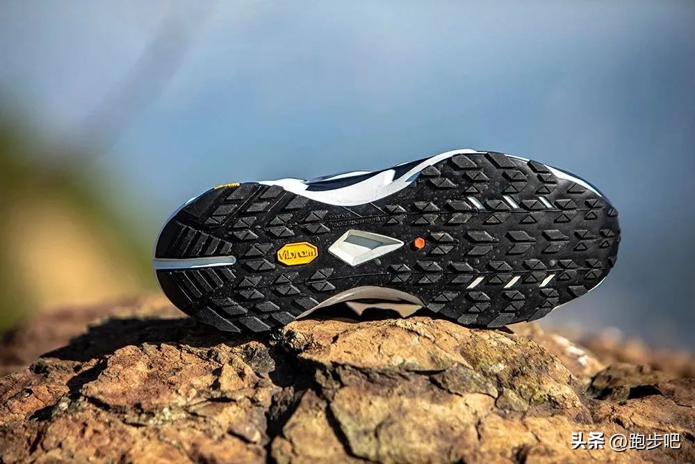 凯乐石fugapro3和classic哪个高端,凯乐石fugaathlete越野跑鞋