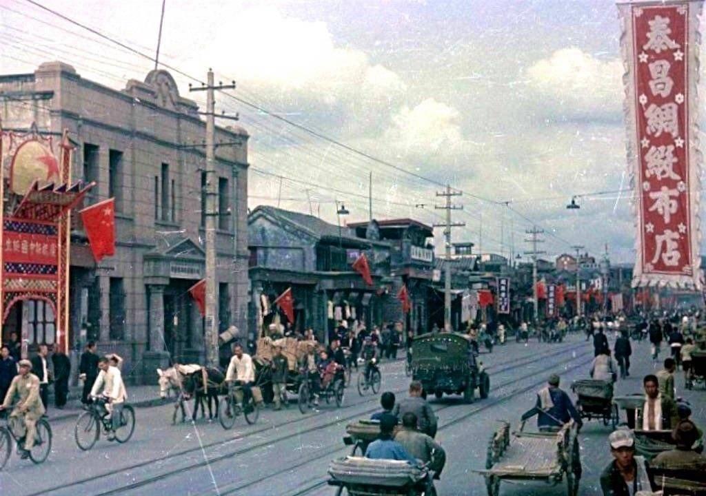 日军兽行照片:当着父亲的面玷污他女儿,临走还残忍割下妻子乳房