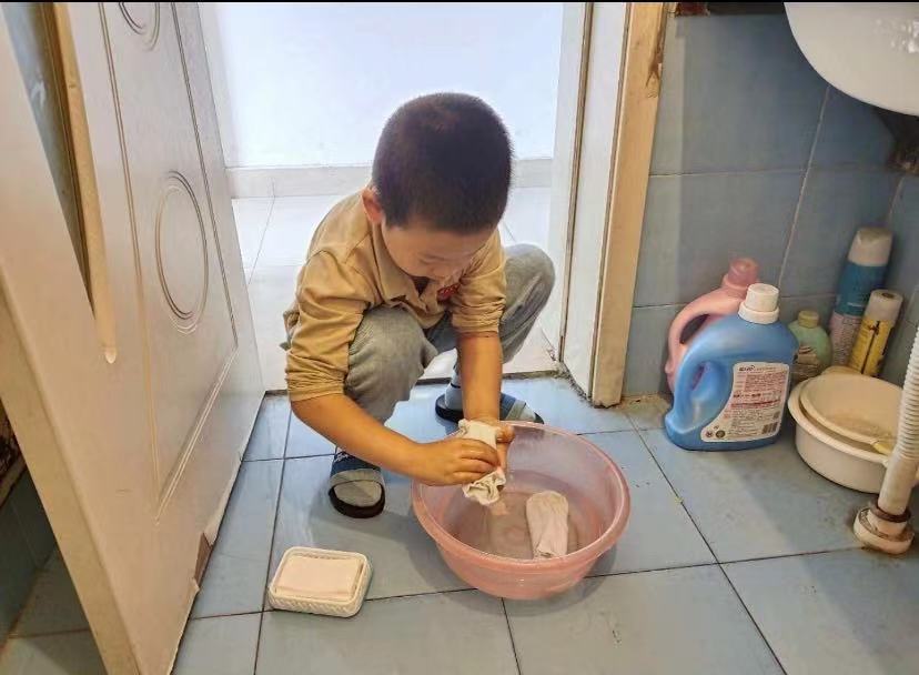 二年级小孩懒惰不爱学习怎么办,12岁孩子懒惰拖拉怎么改变