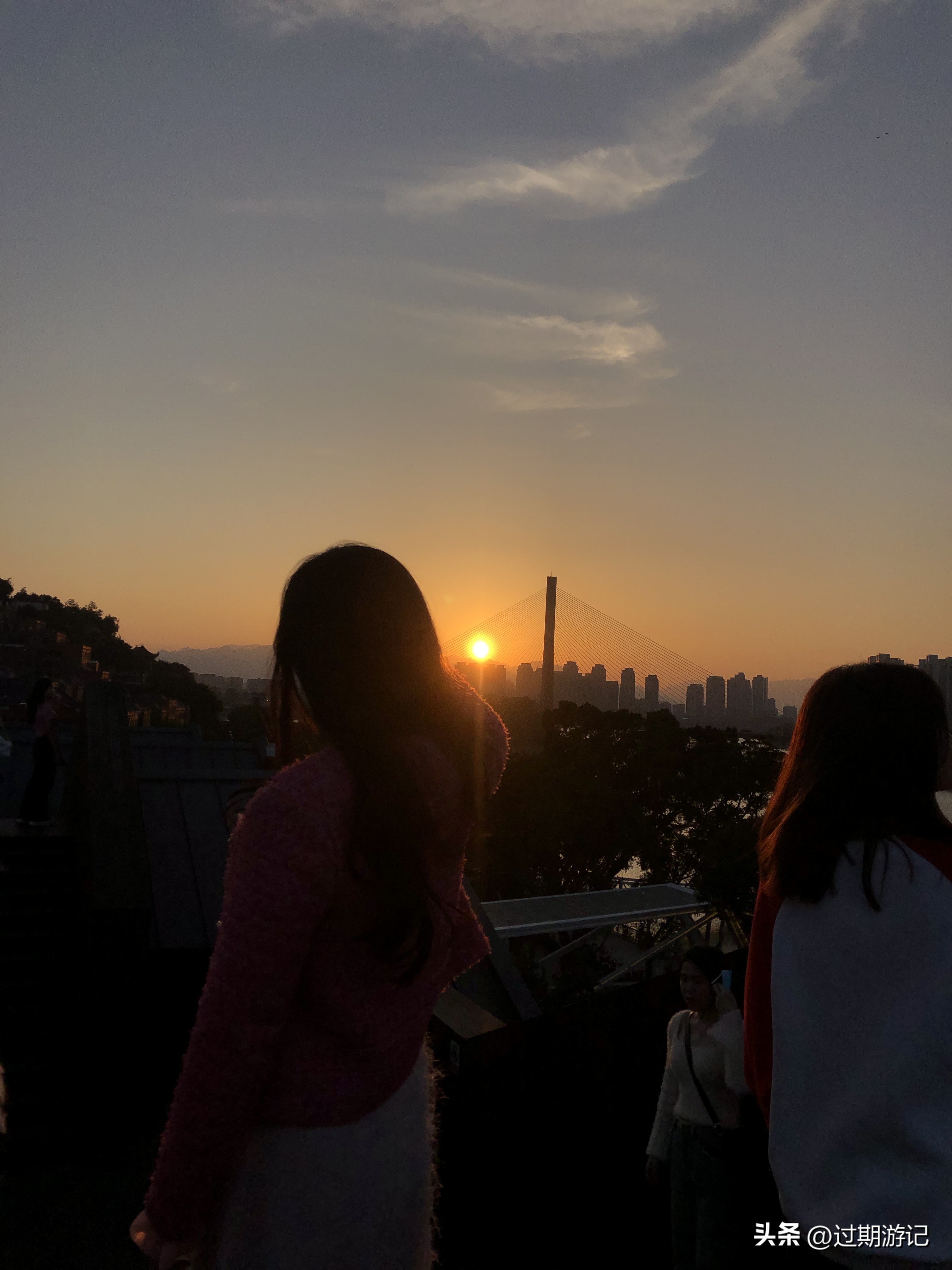 烟台山附近看日落最好的地方,烟台山拍日落的地方