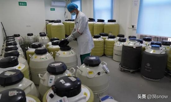 男性精子不正常的几率高吗,男性精子不及格该怎么治疗