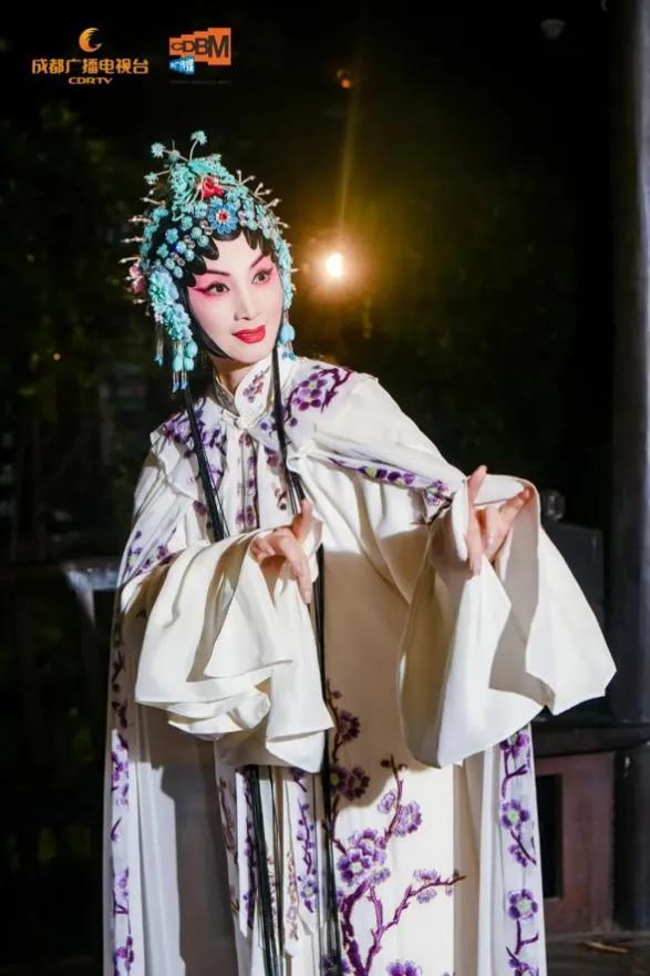 跨越千年背景音乐对话,跨越百年的对话音乐