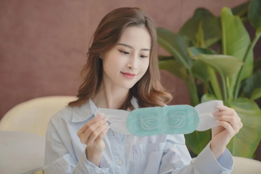 护肤小技巧修护眼纹,护肤什么步骤要避开眼周