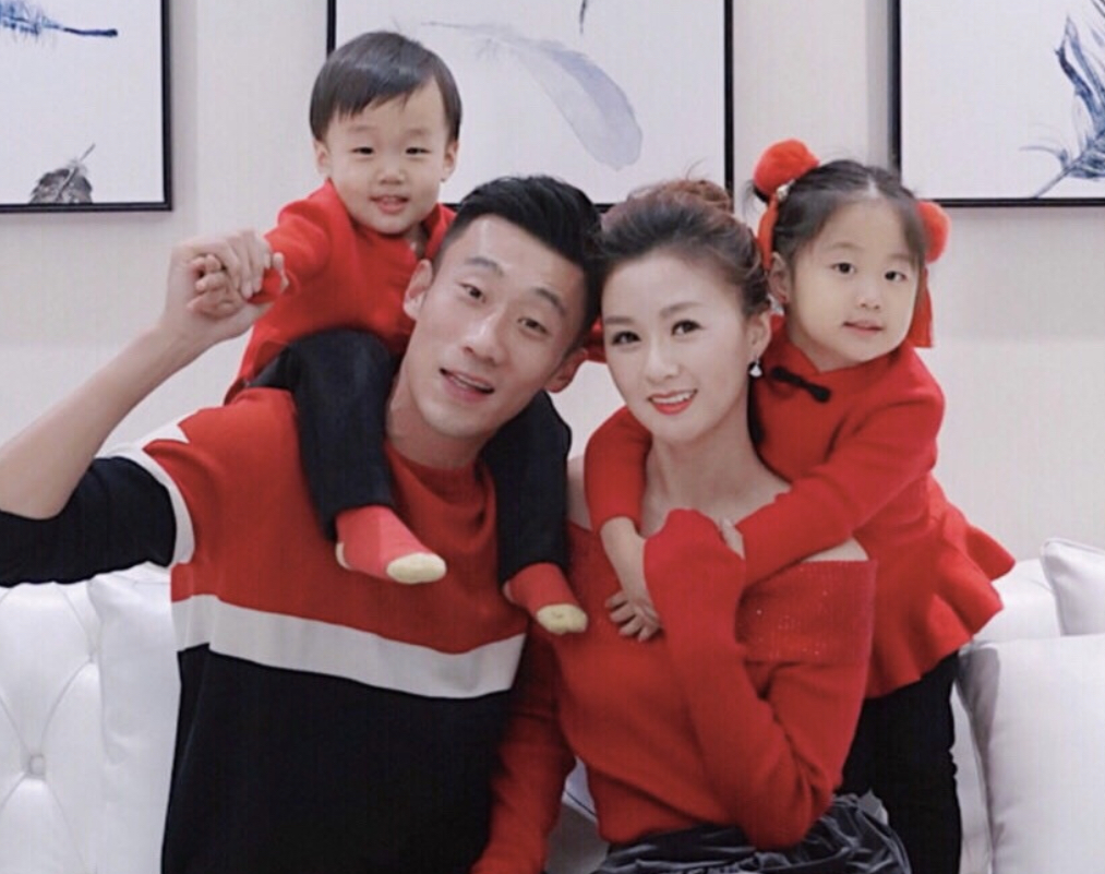 杨采钰陈金飞疑似离婚,陈金飞和杨采钰离婚吗