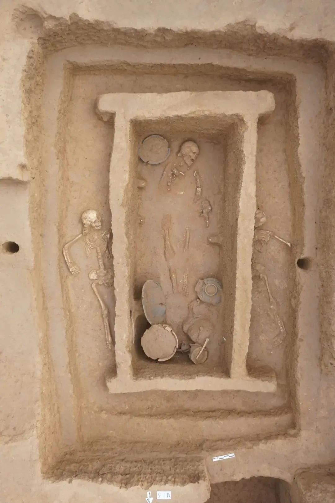 西吴壁遗址发掘时间,西吴壁遗址出土