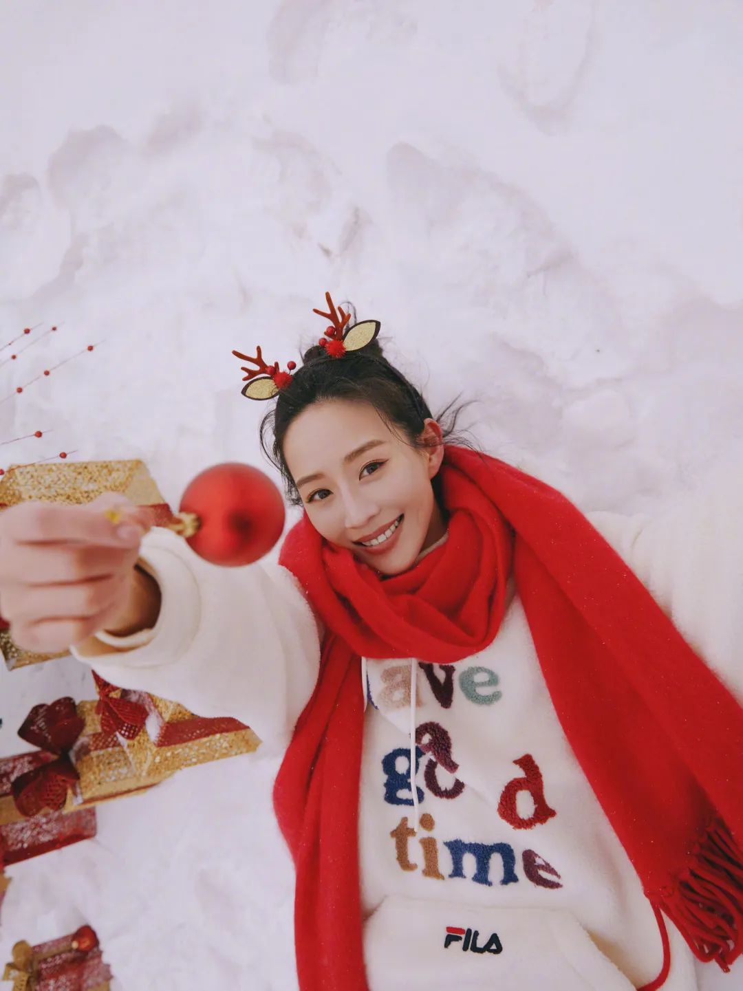 大衣围巾冬天最慵懒时髦的组合,大衣围巾入冬王炸组合