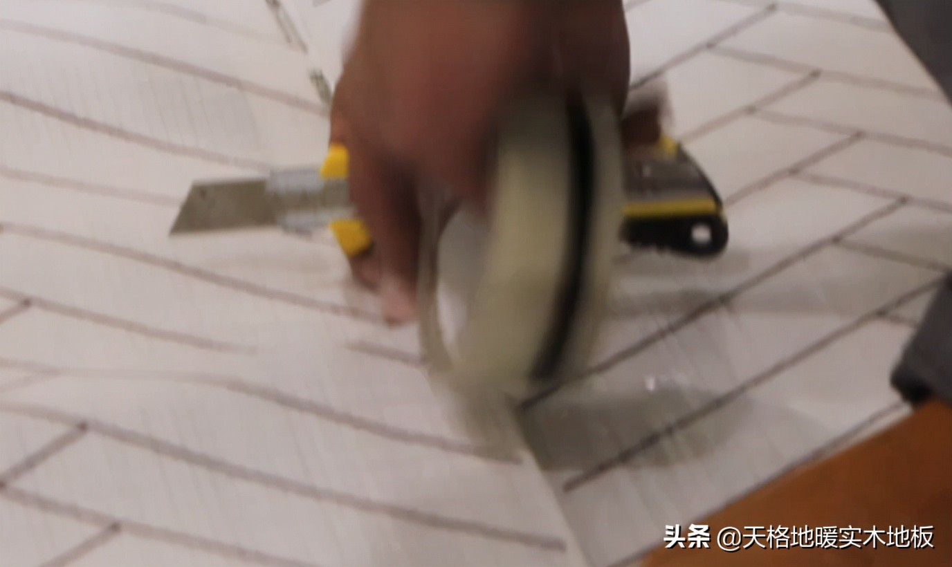 实木地板为什么走上去有响声,实木地板有响声怎么解决