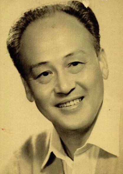 乔老爷年轻时照片,乔老爷成名视频